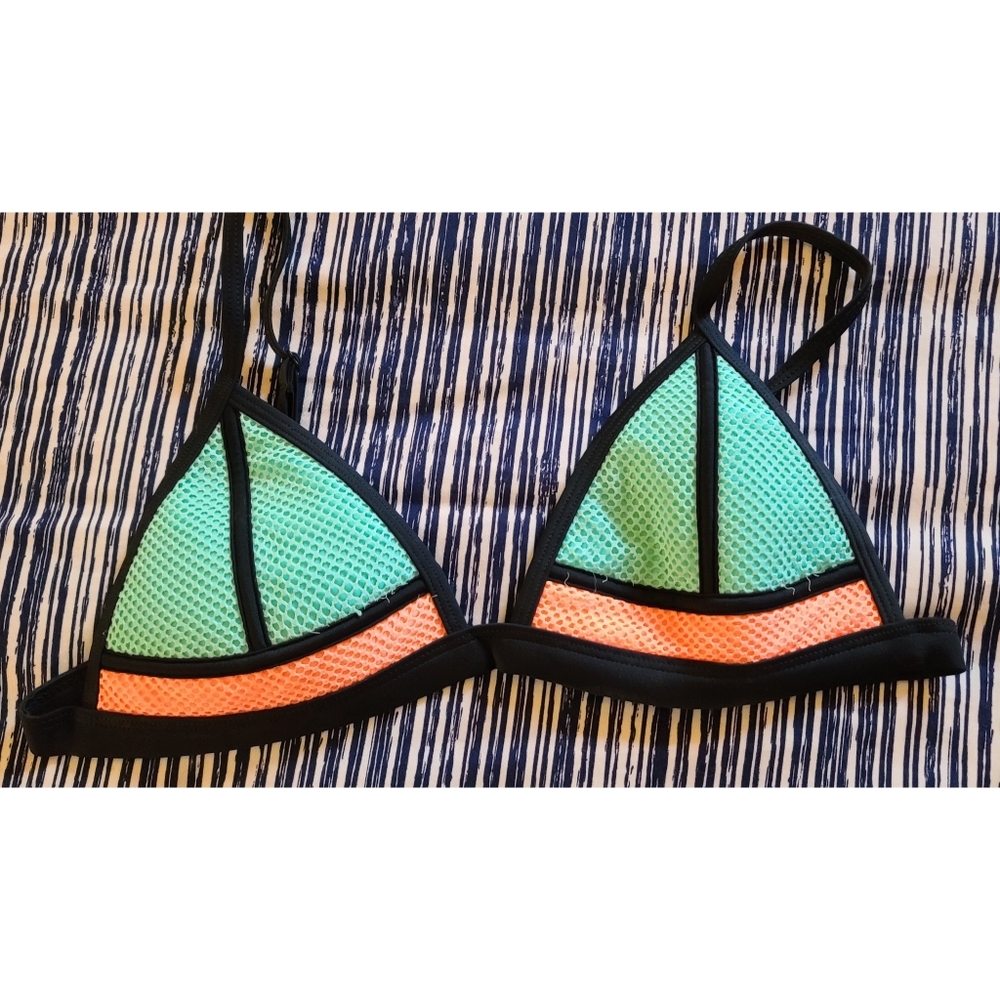 TRIANGL bikini top orange and aqua